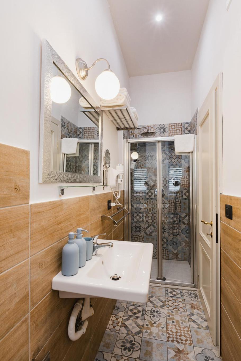 Am Collection Cavour Bed & Breakfast Florence Exterior photo